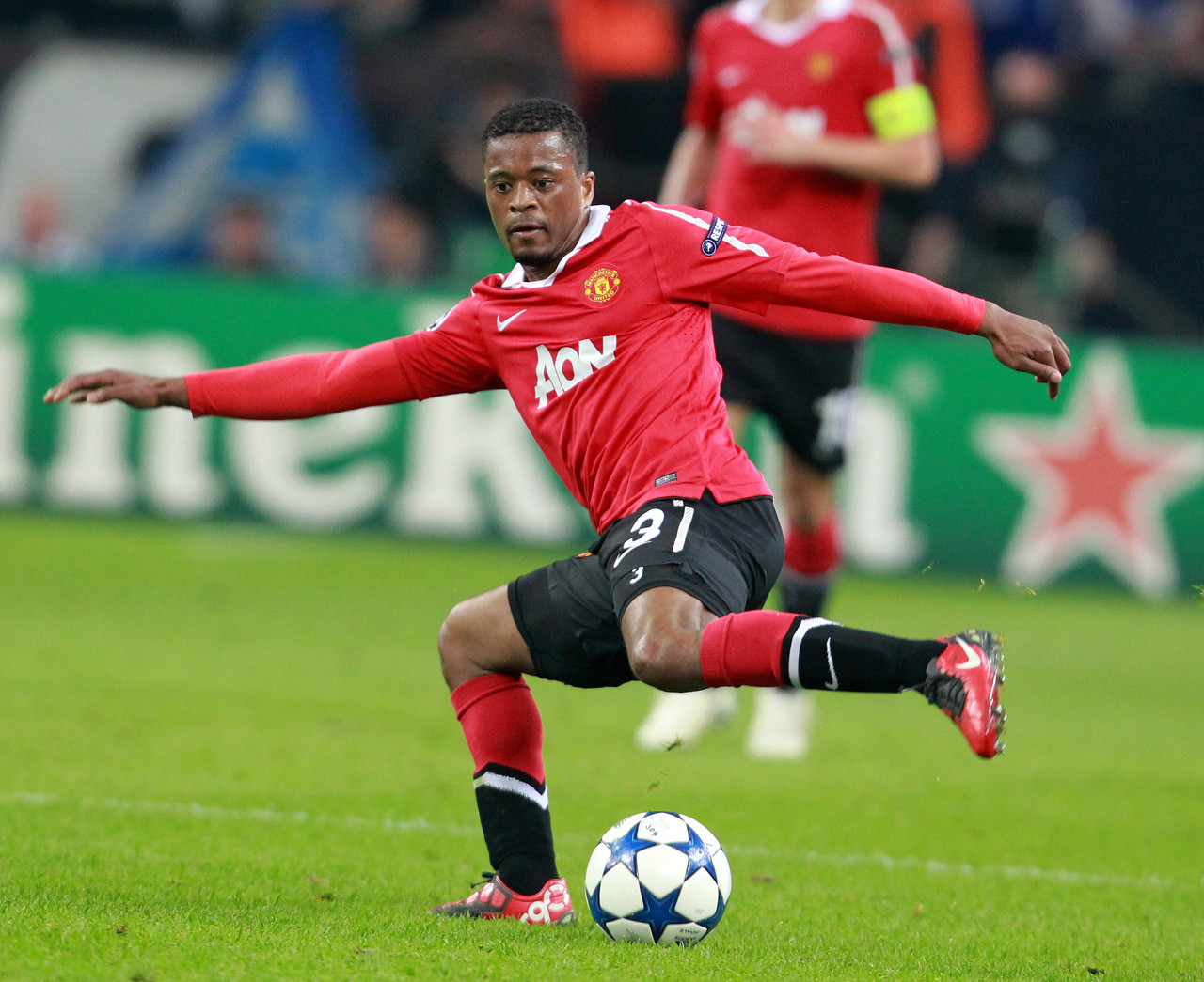 亞地區的球 亞地區的球